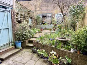 Photo 10- click for photo gallery